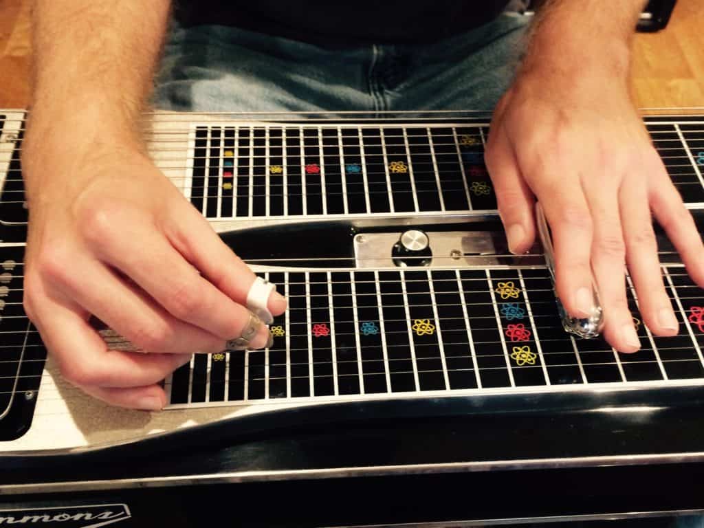 Pedal Steel Right Hand Technique: Using the Ring Finger as an Anchor