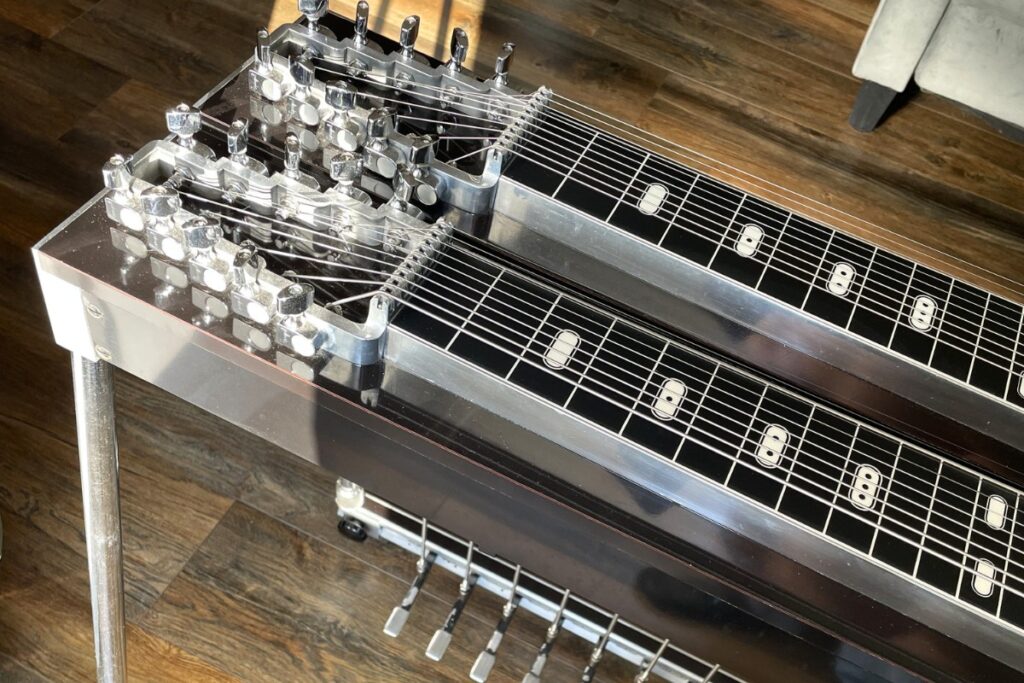 pedal steel three foot pedals